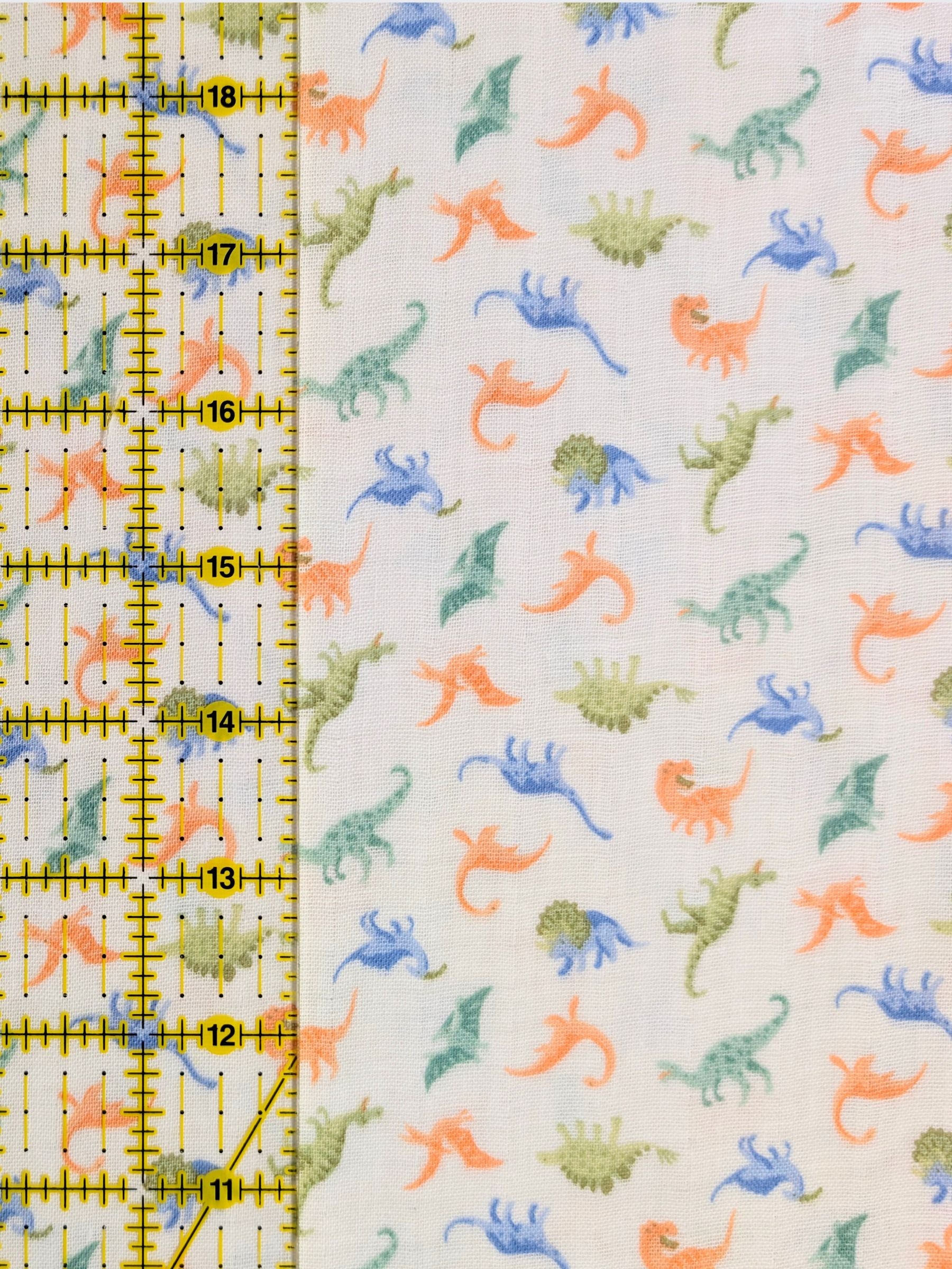 Sevenberry - Tiny Dinosaurs Cotton Double Gauze Fabric - White