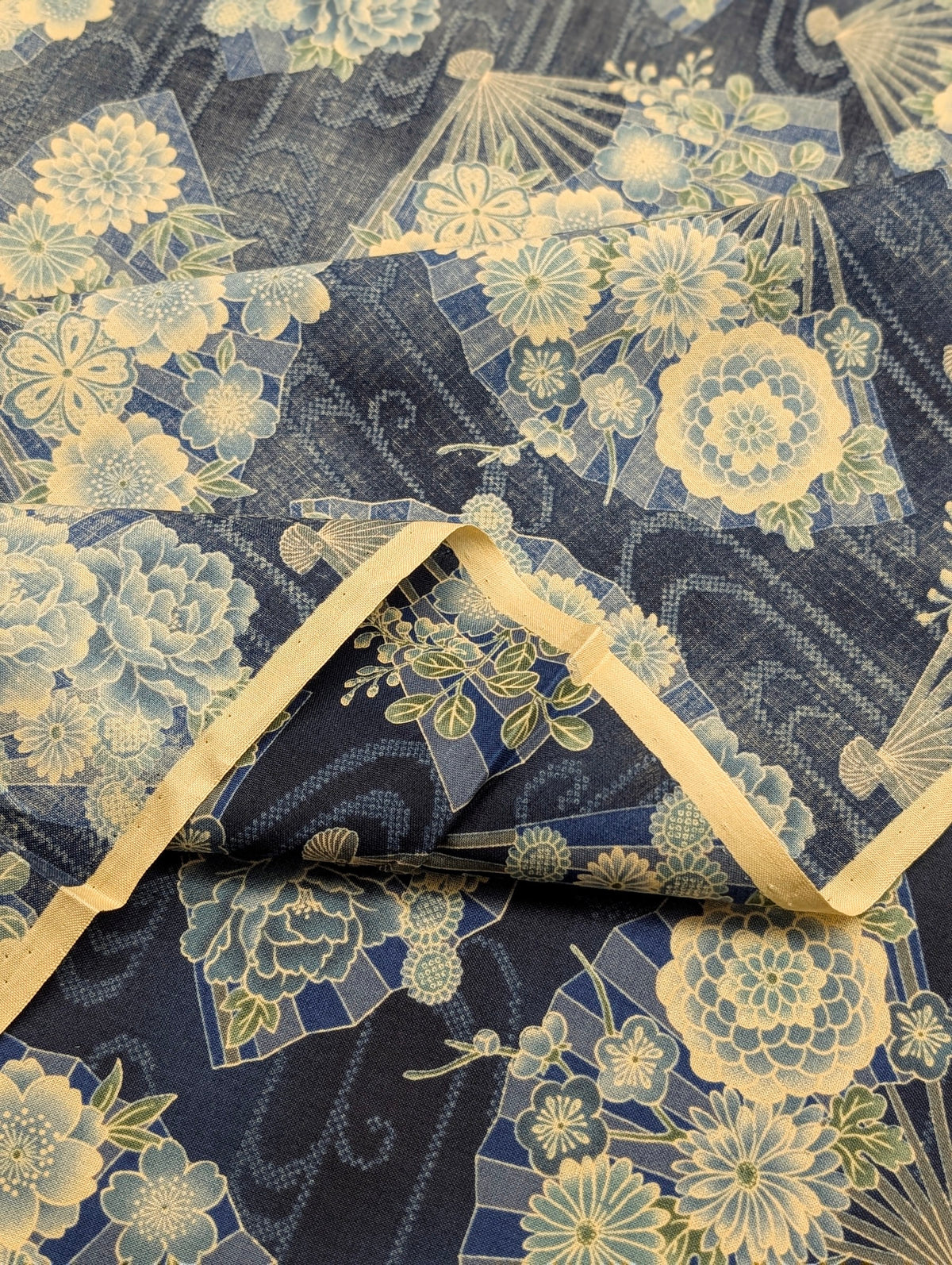 Sevenberry - Japanese Fans & Kasumi Cotton Shirting Fabric - Dark Blue