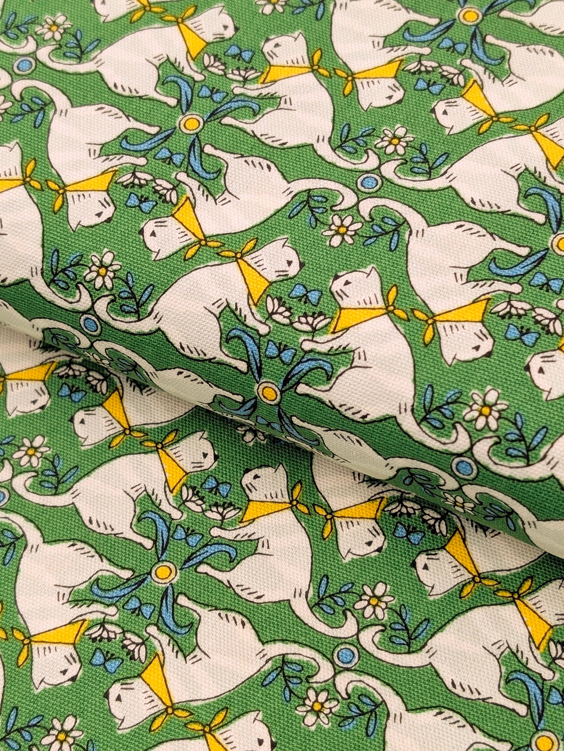 Yuwa - Kaleidoscope Cats Oxford Cotton Fabric - Green