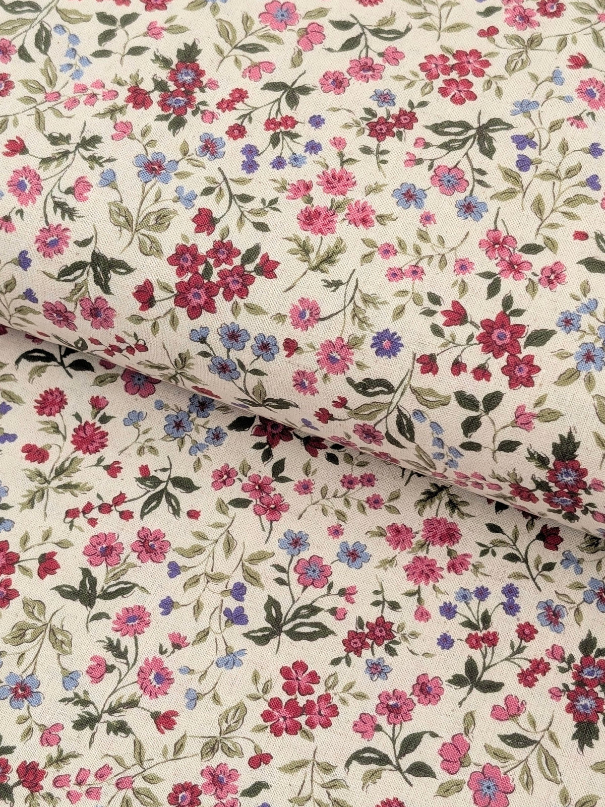 Kobayashi - Small Meadow Flowers Cotton Linen Sheeting Fabric