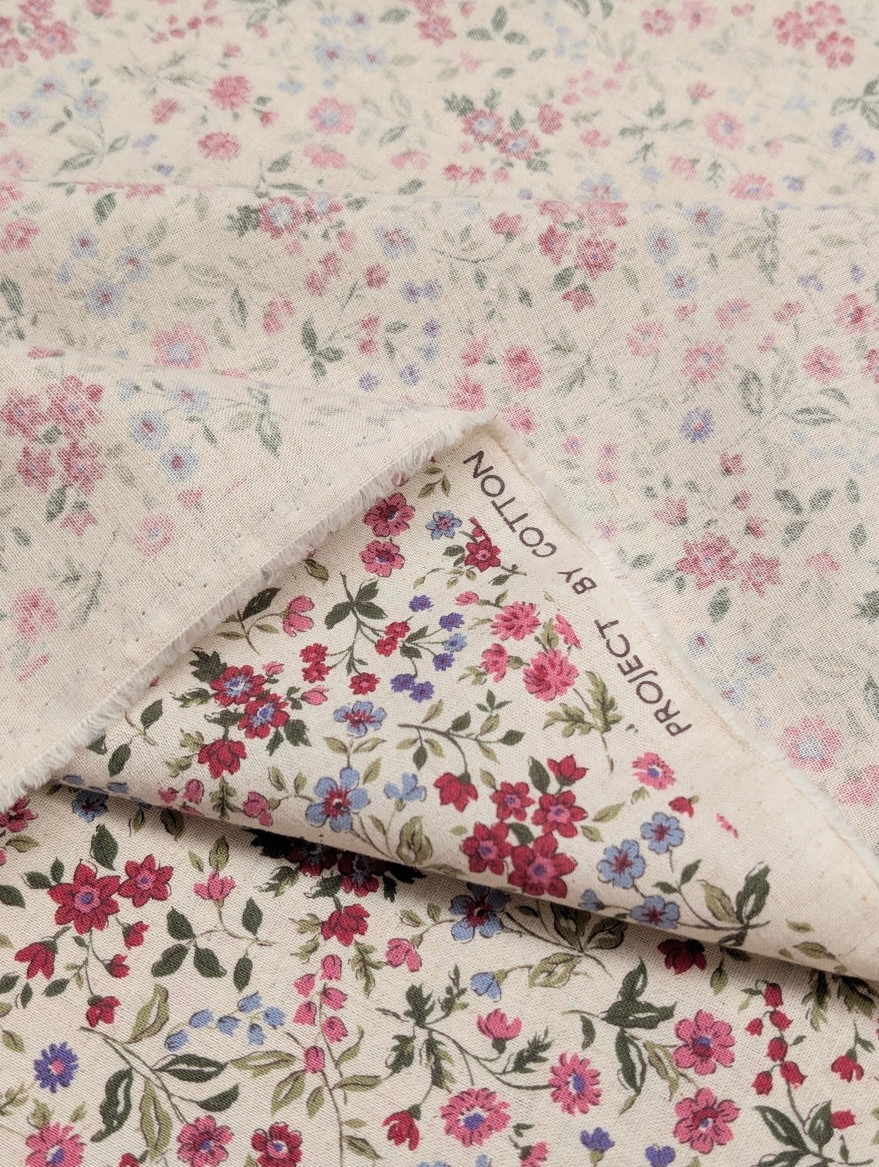 Kobayashi - Small Meadow Flowers Cotton Linen Sheeting Fabric