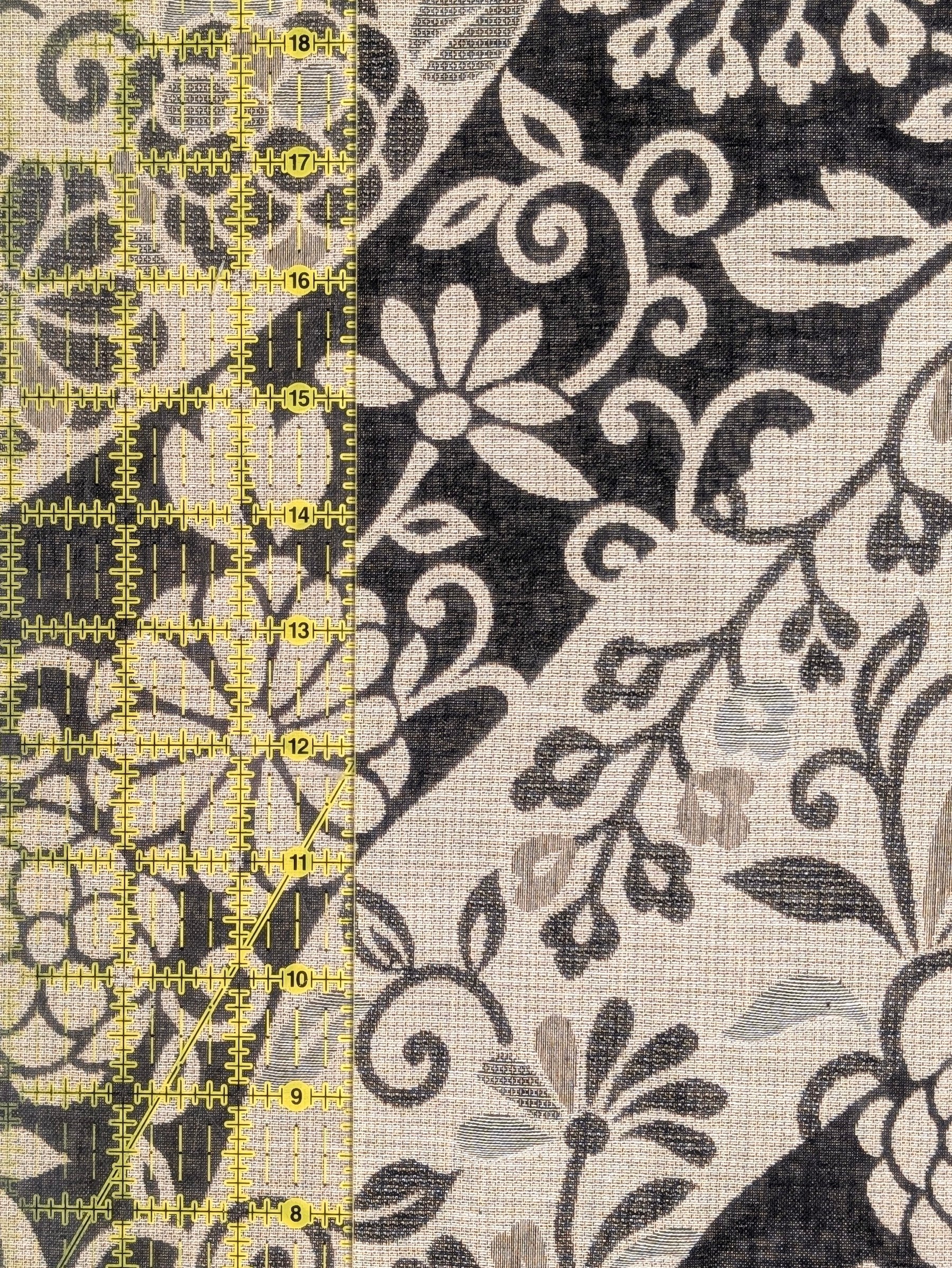 Kobayashi - Floral Vines Double Sided Jacquard Cotton Fabric - Black & Beige