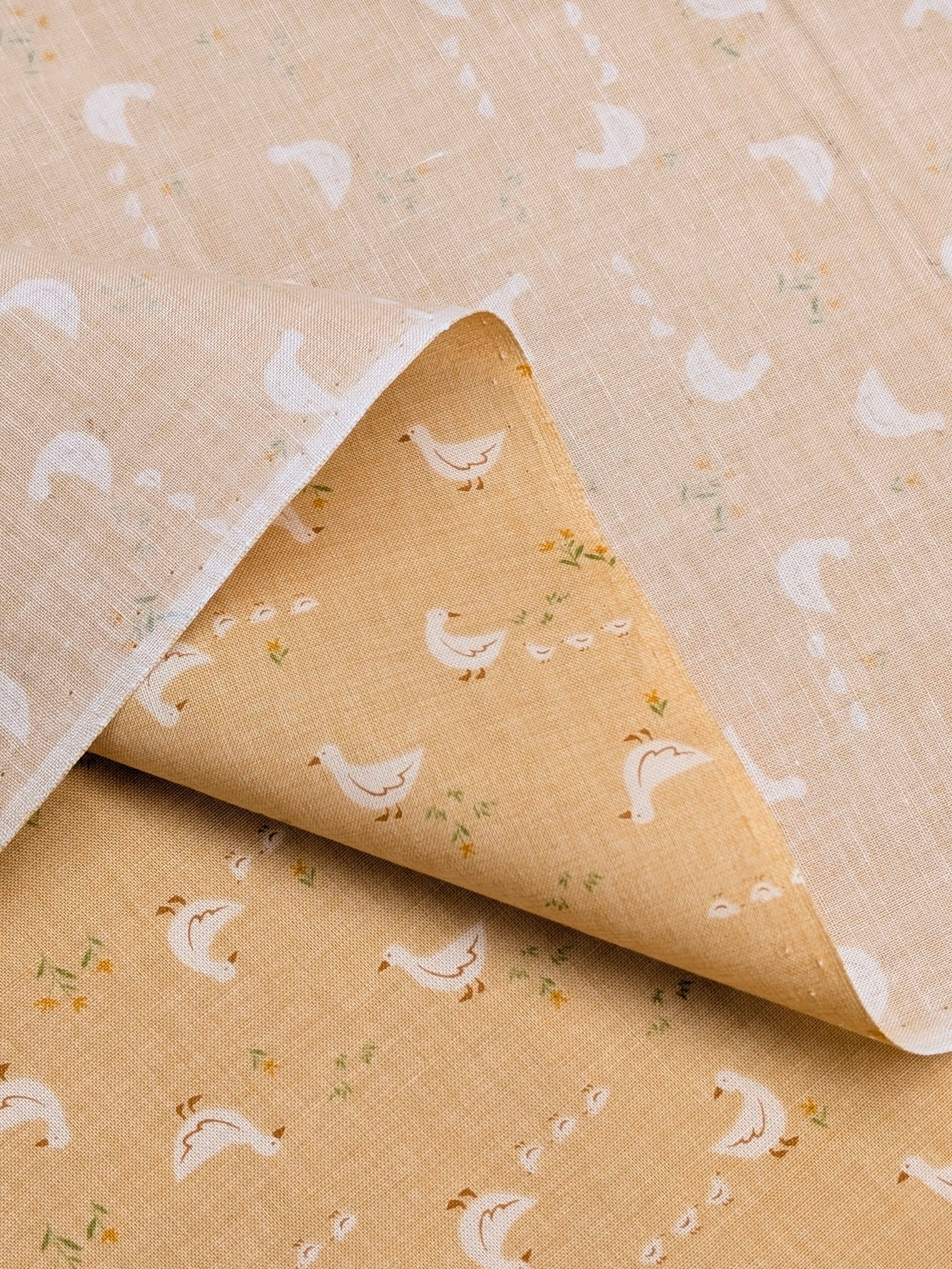 Vancet - Farmyard Ducks Feed Sack Print Cotton Fabric - Beige
