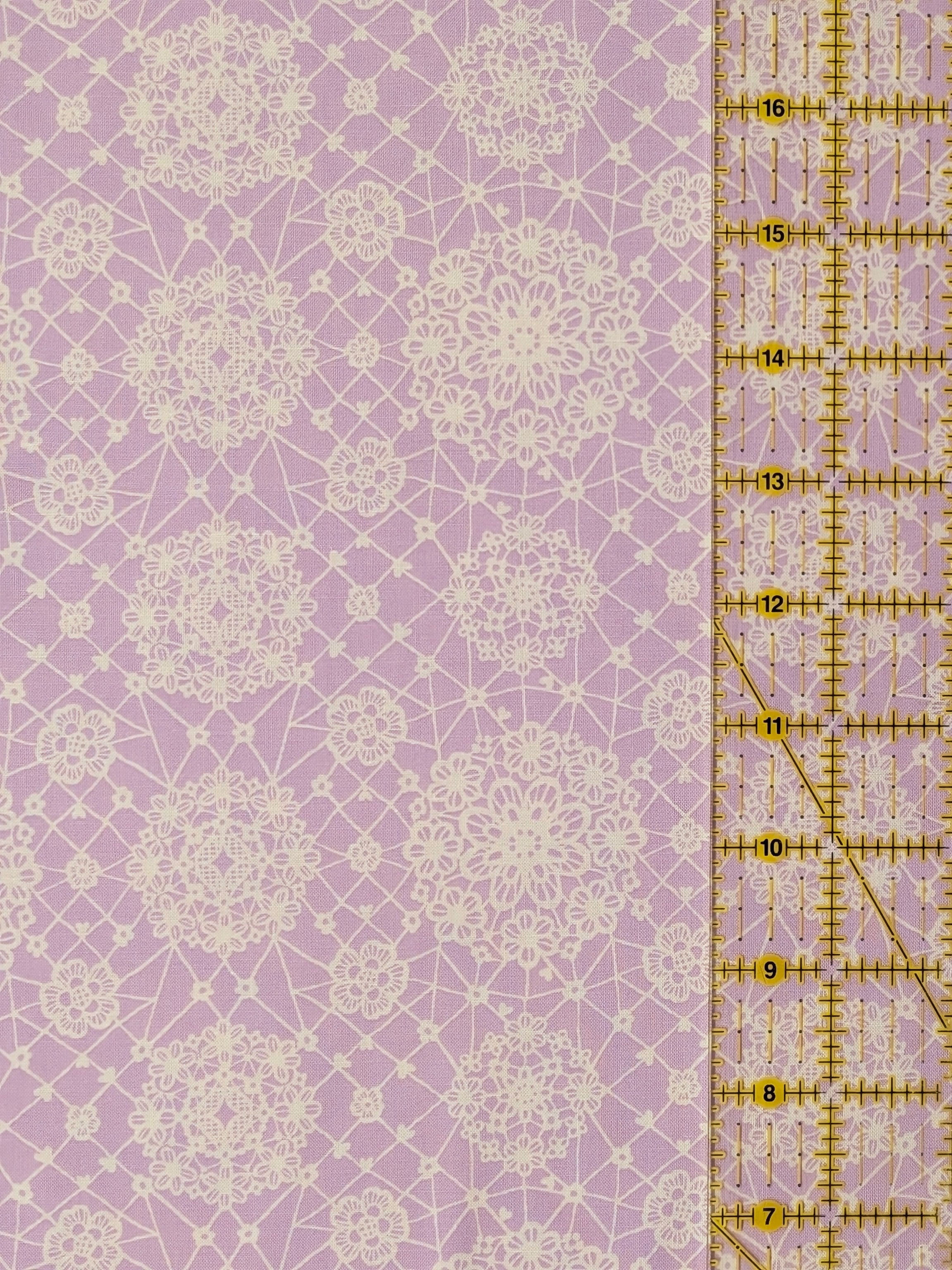 Yuwa - Floral Lace Print Cotton Sheeting Fabric - Lavender