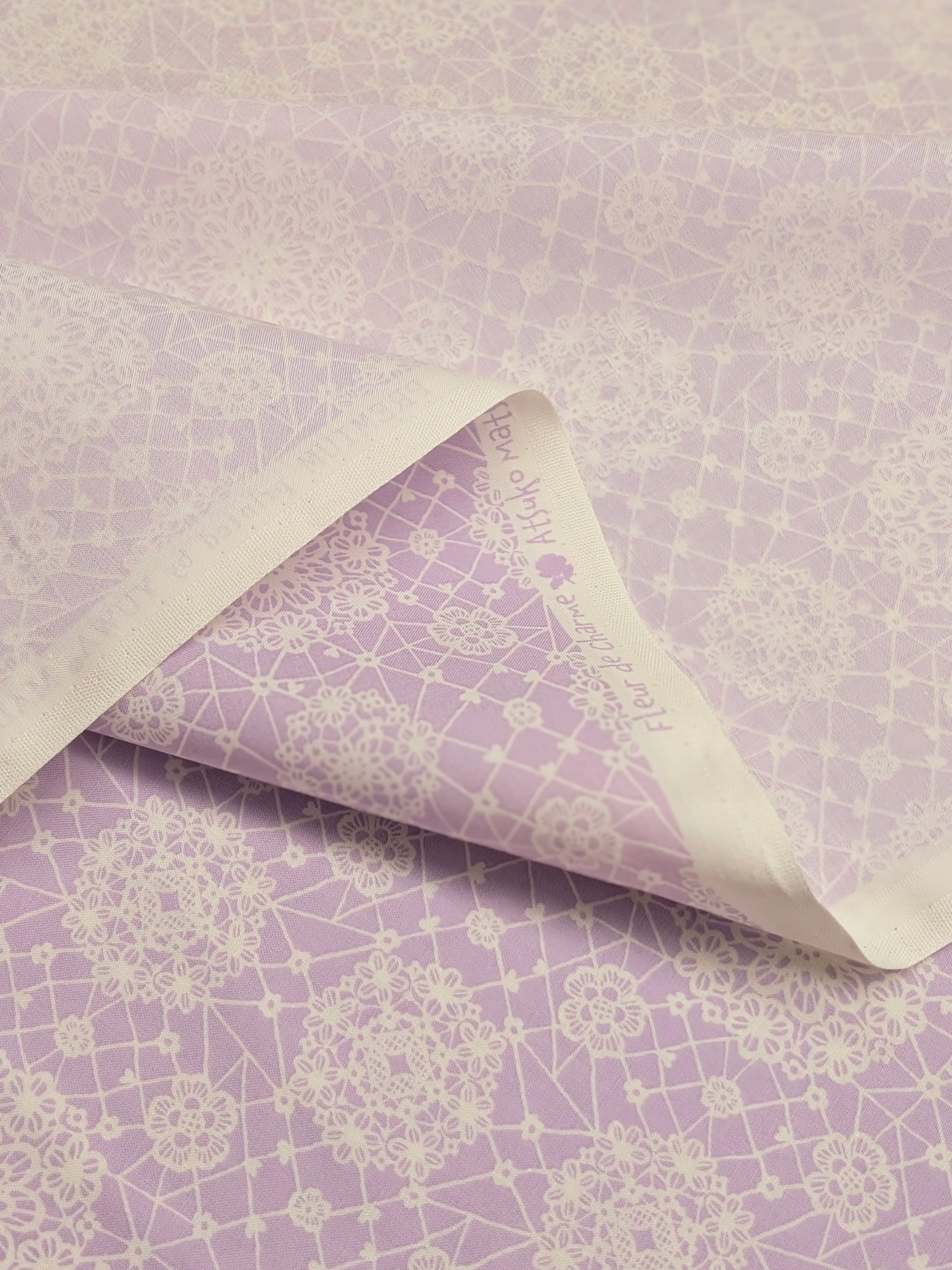 Yuwa - Floral Lace Print Cotton Sheeting Fabric - Lavender