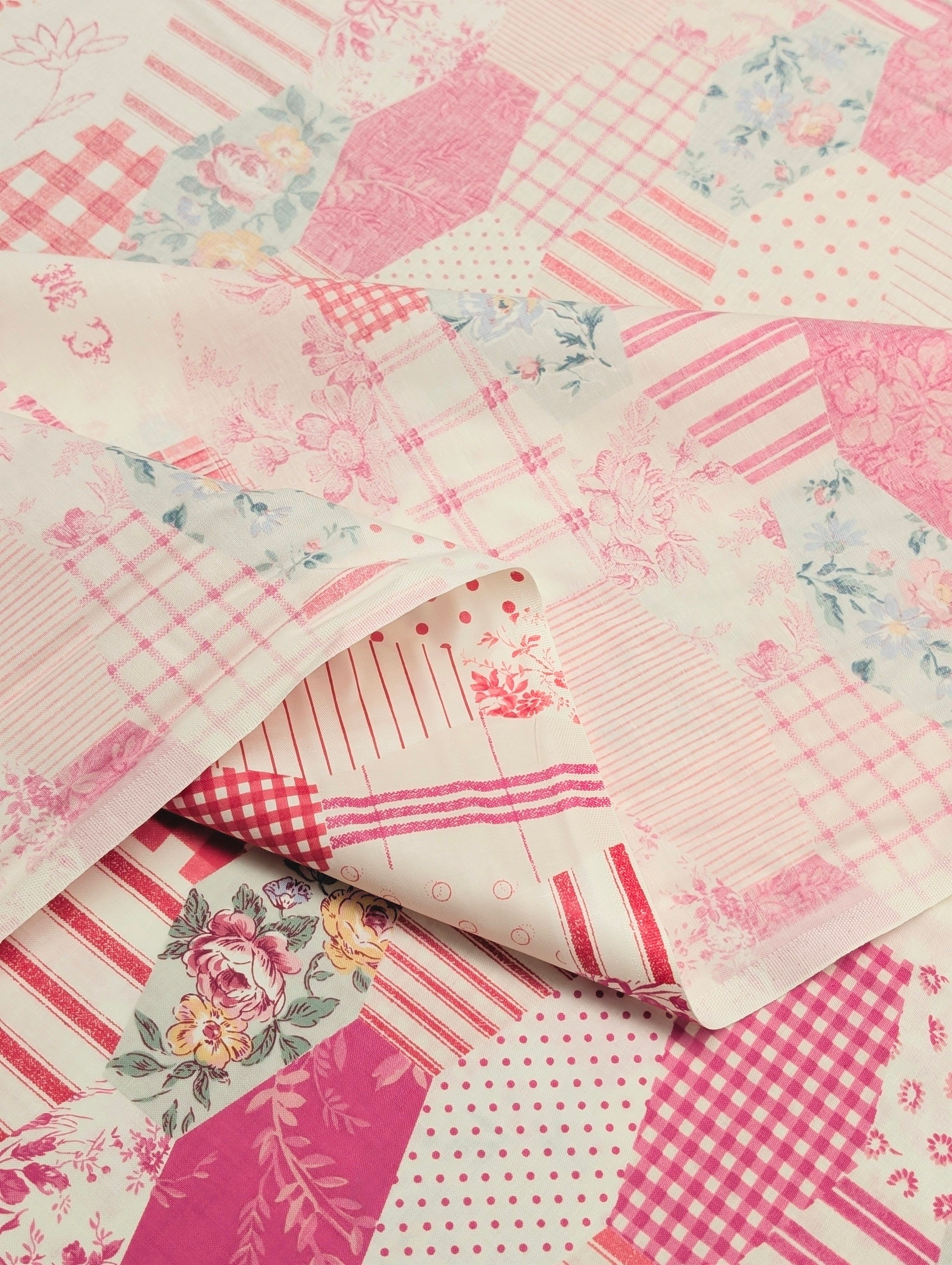 Yuwa - Patchwork Quilt Printed Cotton Sheeting Fabric - White & Pink