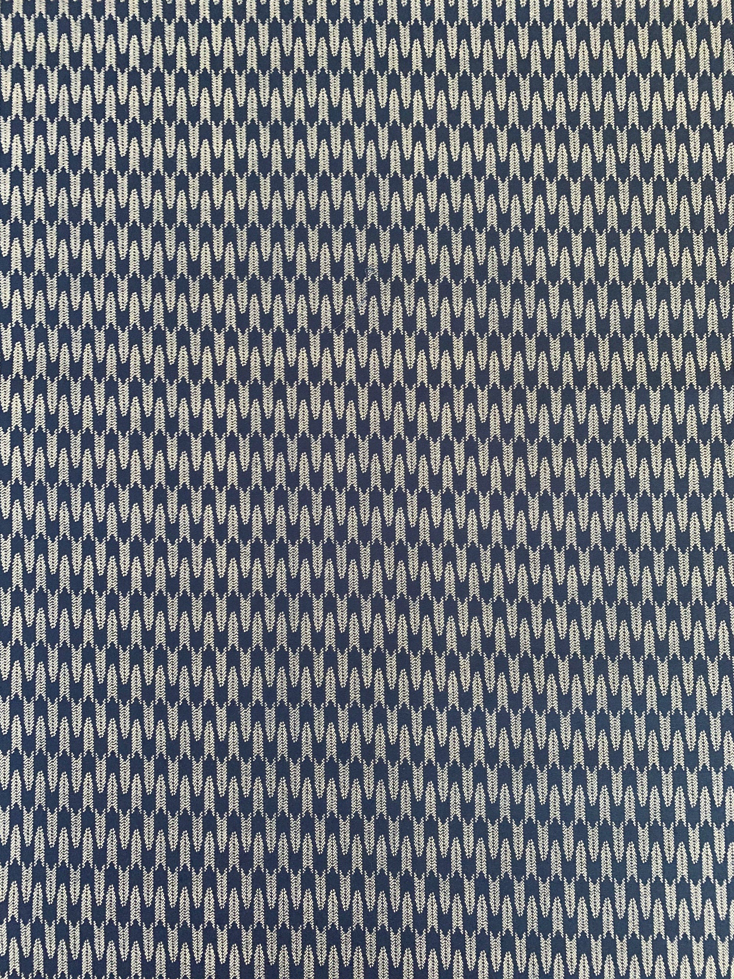 Sevenberry Zigzag Yabane arrows Japanese cotton fabric 88222-6-4 navy blue beige