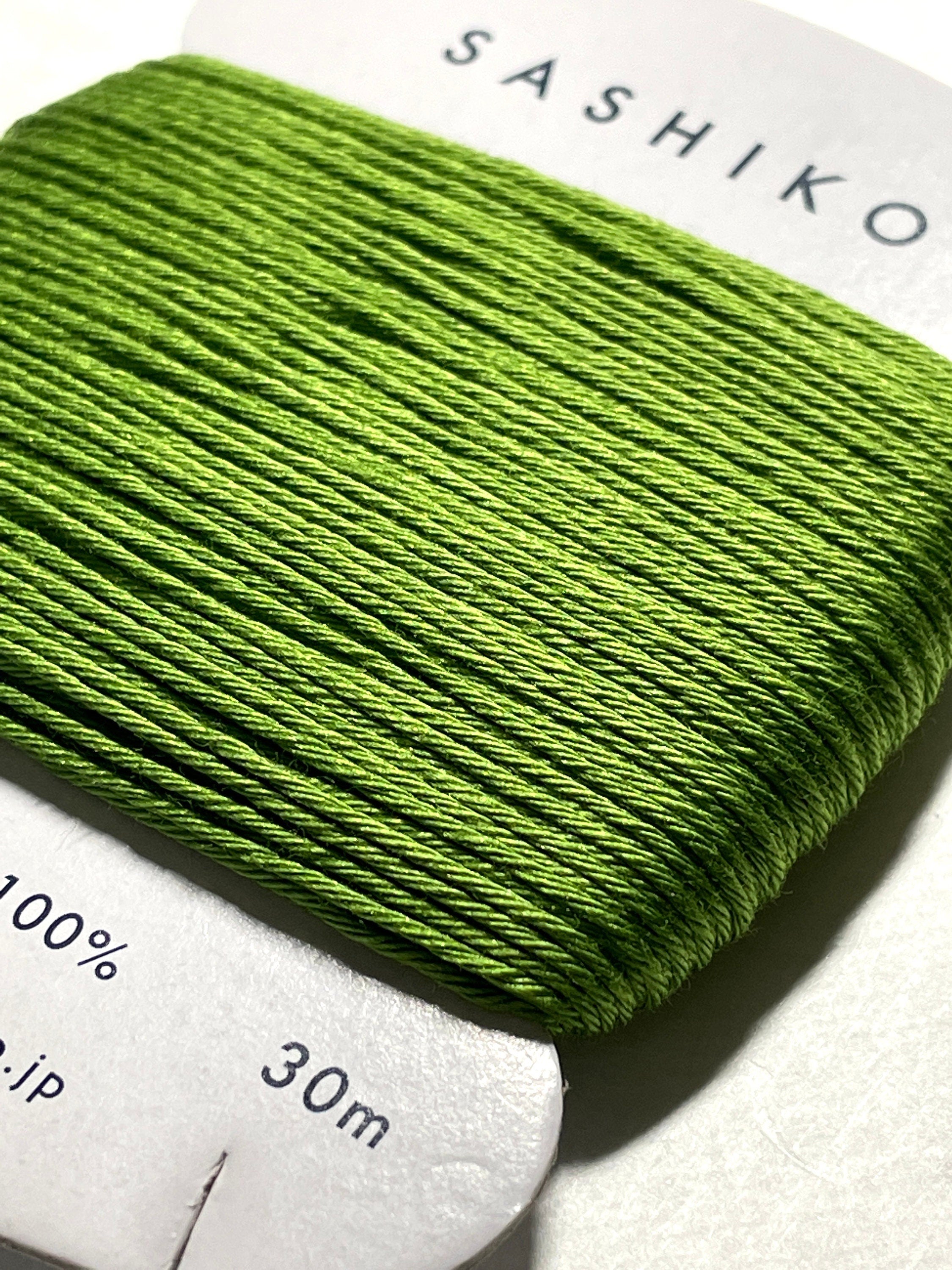Daruma - Cotton Sashiko Thread 30m Card 20/6 - #227 Sprout Green