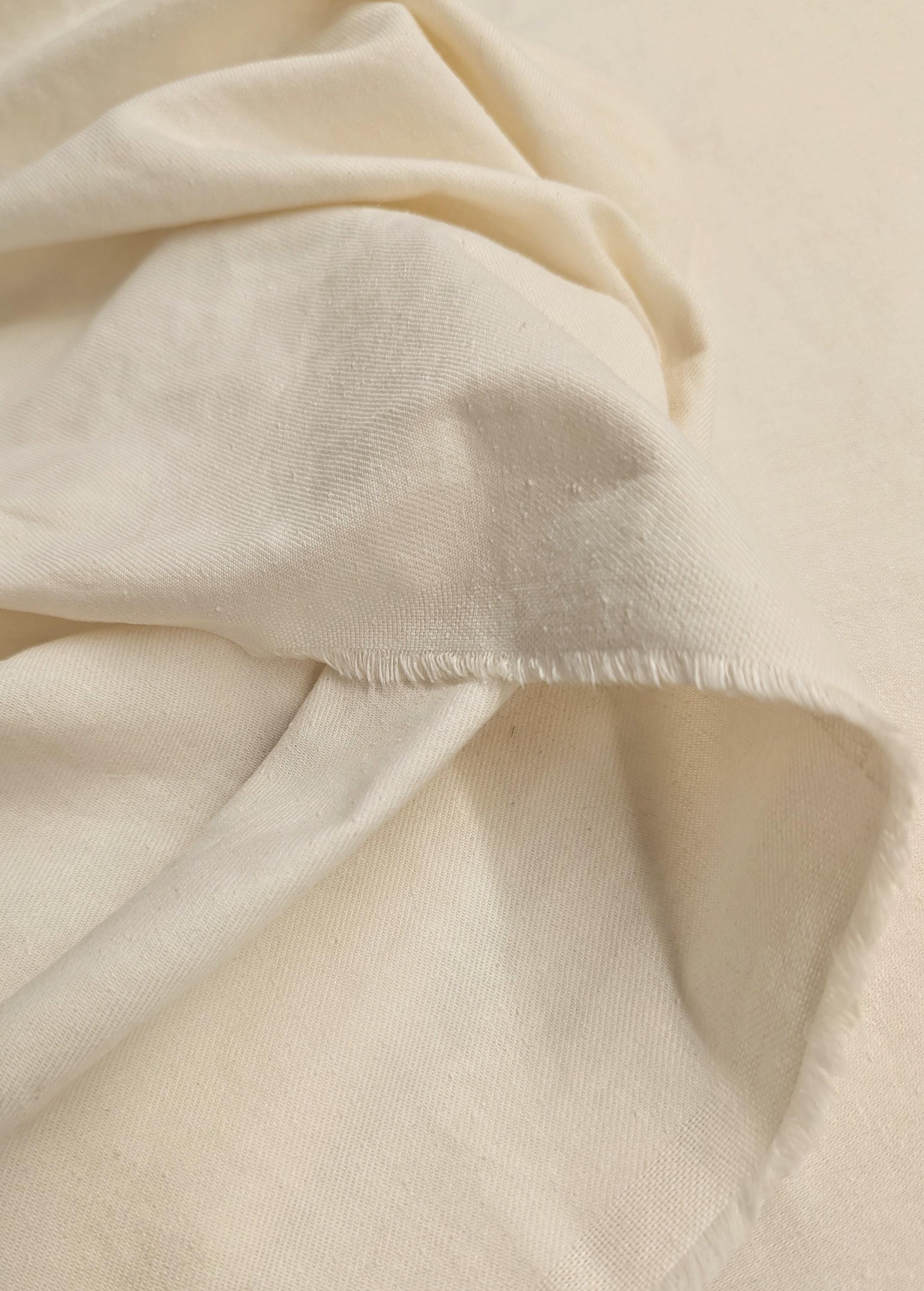 NEW Japanese light twill cotton silk blend BD2027-3 Ivory - half yard