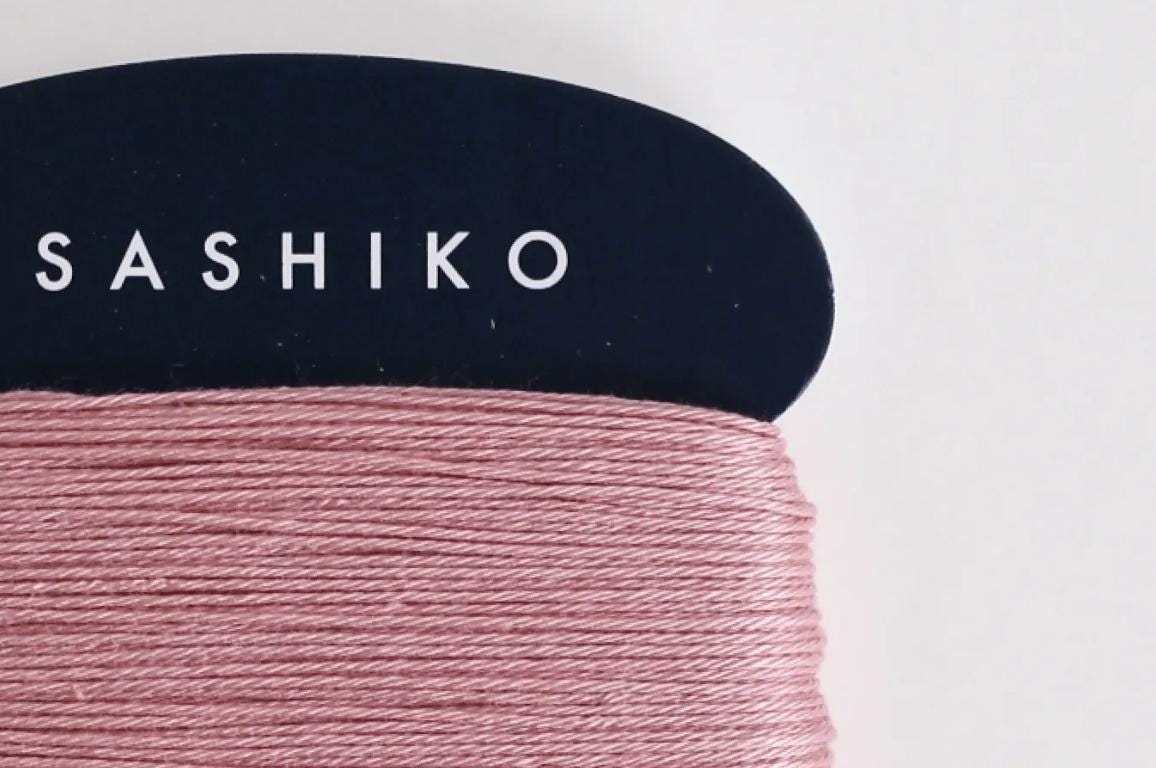 Daruma - Cotton Sashiko Thread 40m Card 20/4 - #211 Kobai Blossom Pink