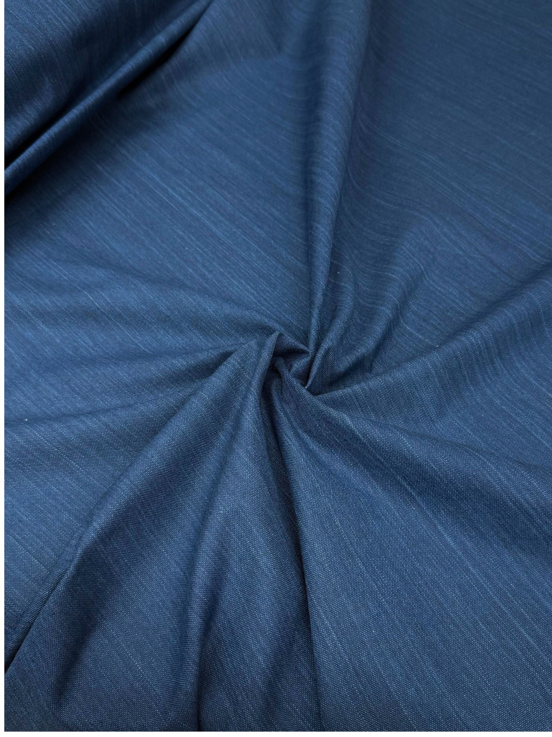 Orimono Imports - Cotton Oxford Fabric Dyed with Aizome Botanical Indigo