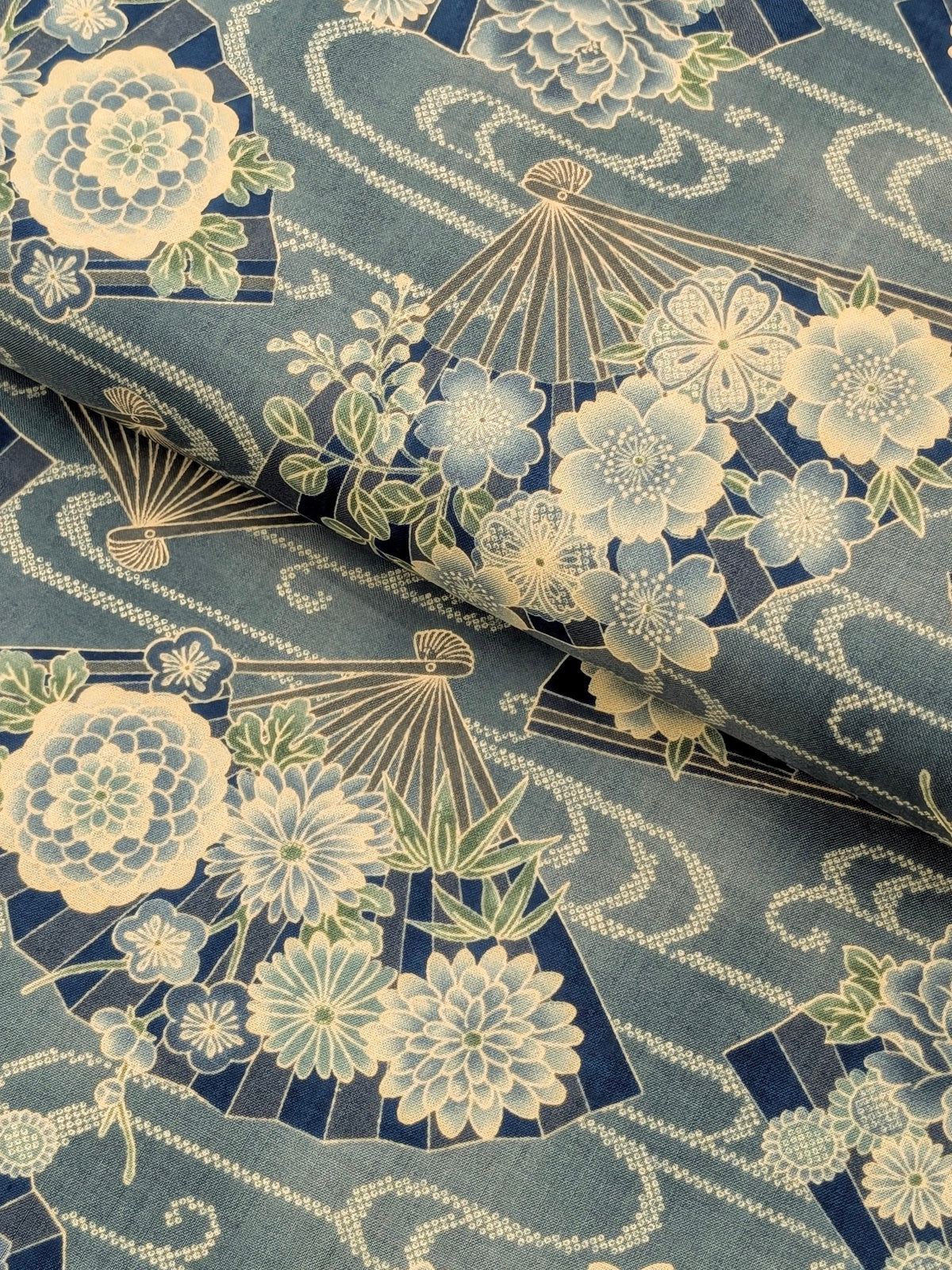 Sevenberry - Japanese Fans & Kasumi Cotton Shirting Fabric - Medium Blue