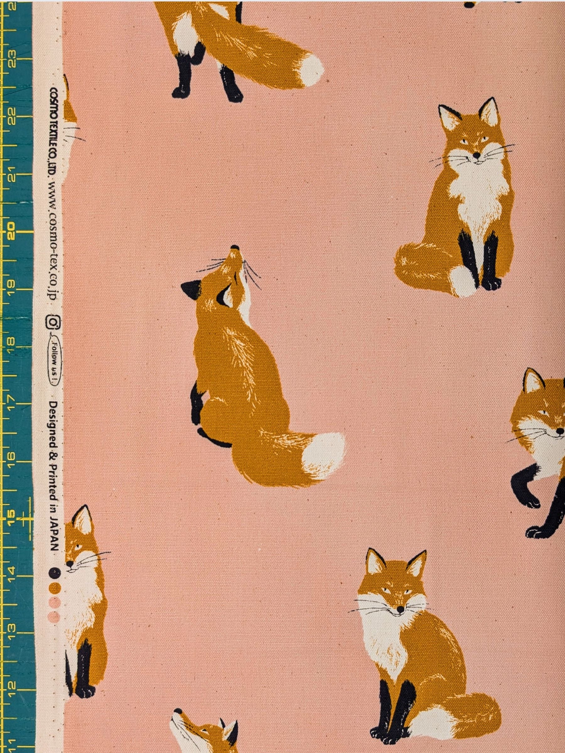 Cosmo - Playful Foxes Cotton Oxford Fabric - Pink