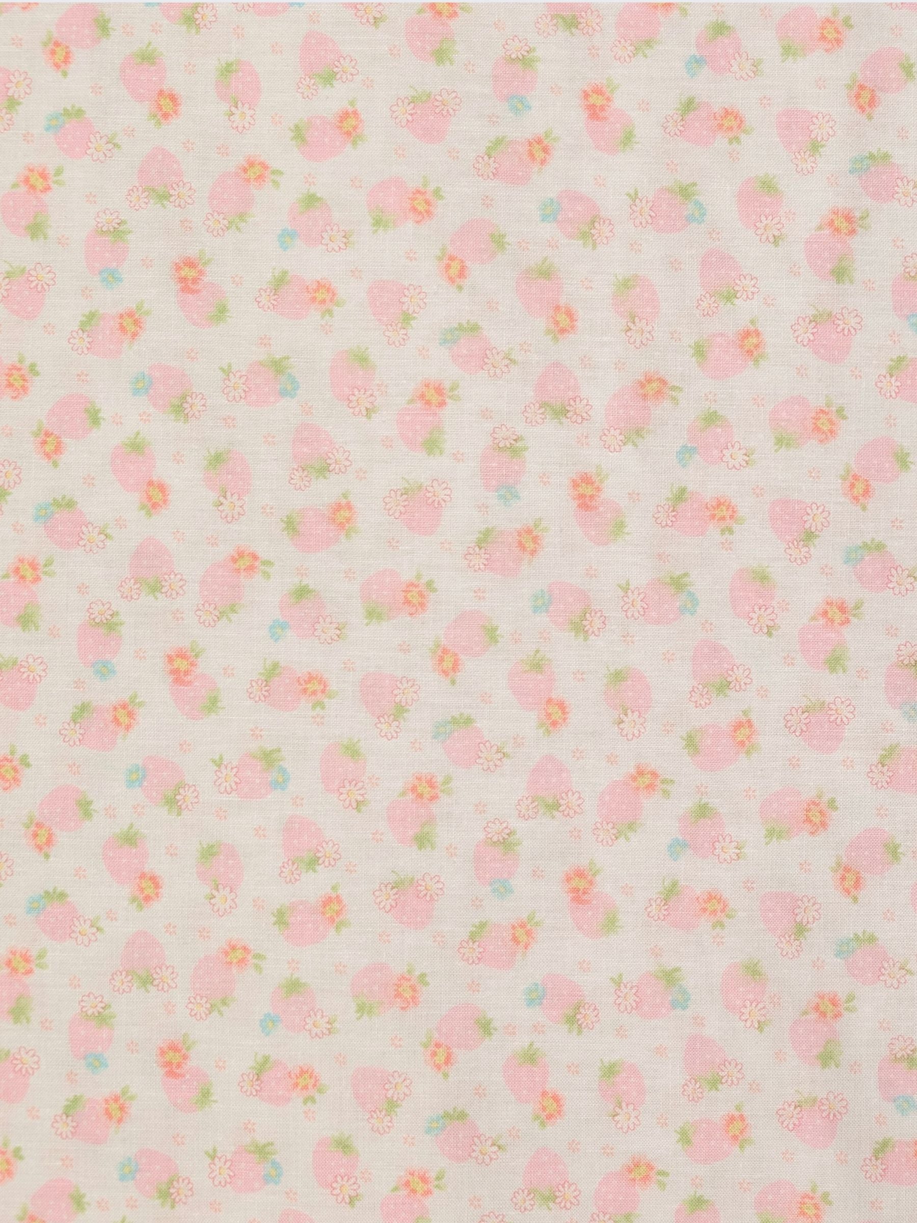 Yuwa - Soft Sweet Strawberries Cotton Sheeting Fabric - Pink