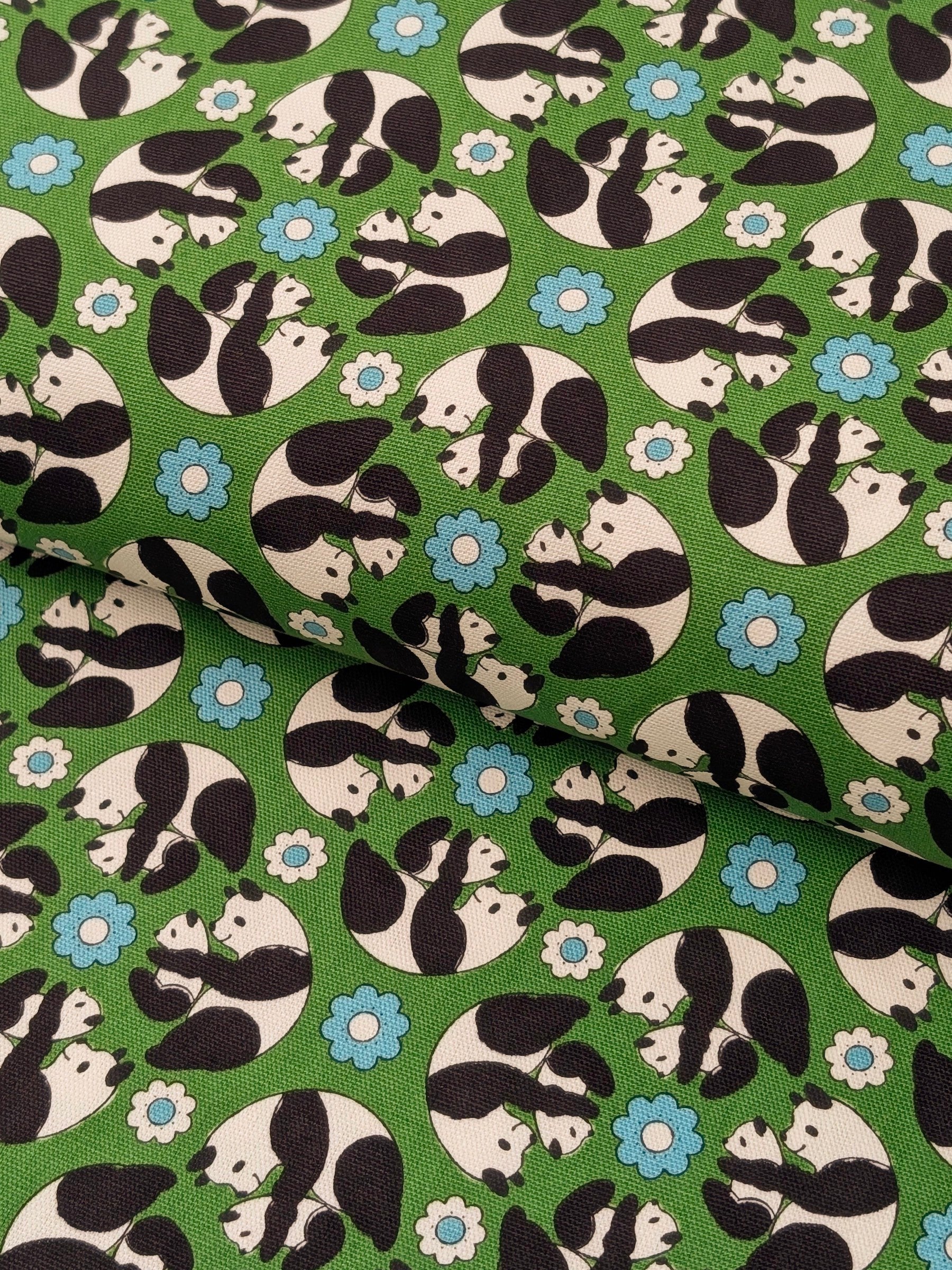 Yuwa - Kaleidoscope Pandas Oxford Cotton Fabric - Green