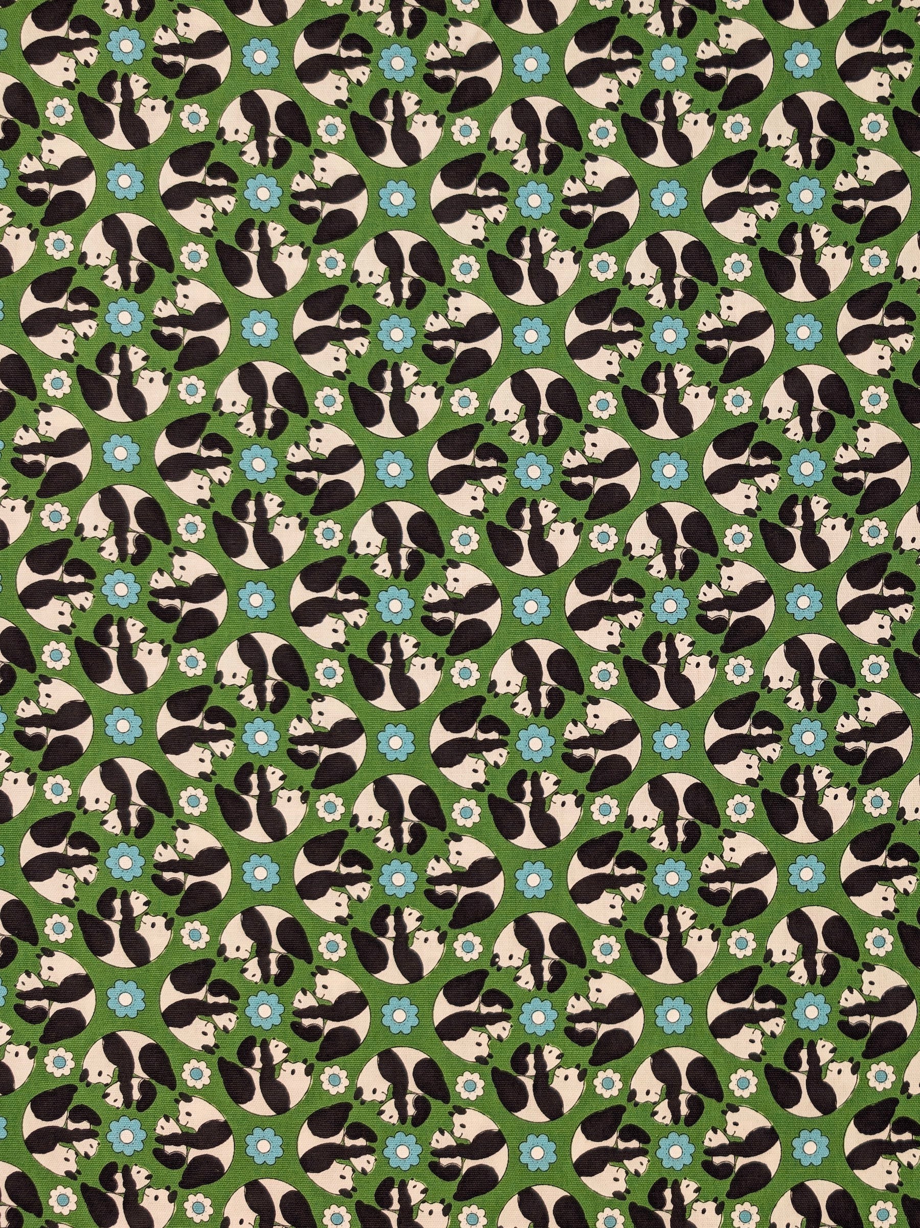Yuwa - Kaleidoscope Pandas Oxford Cotton Fabric - Green