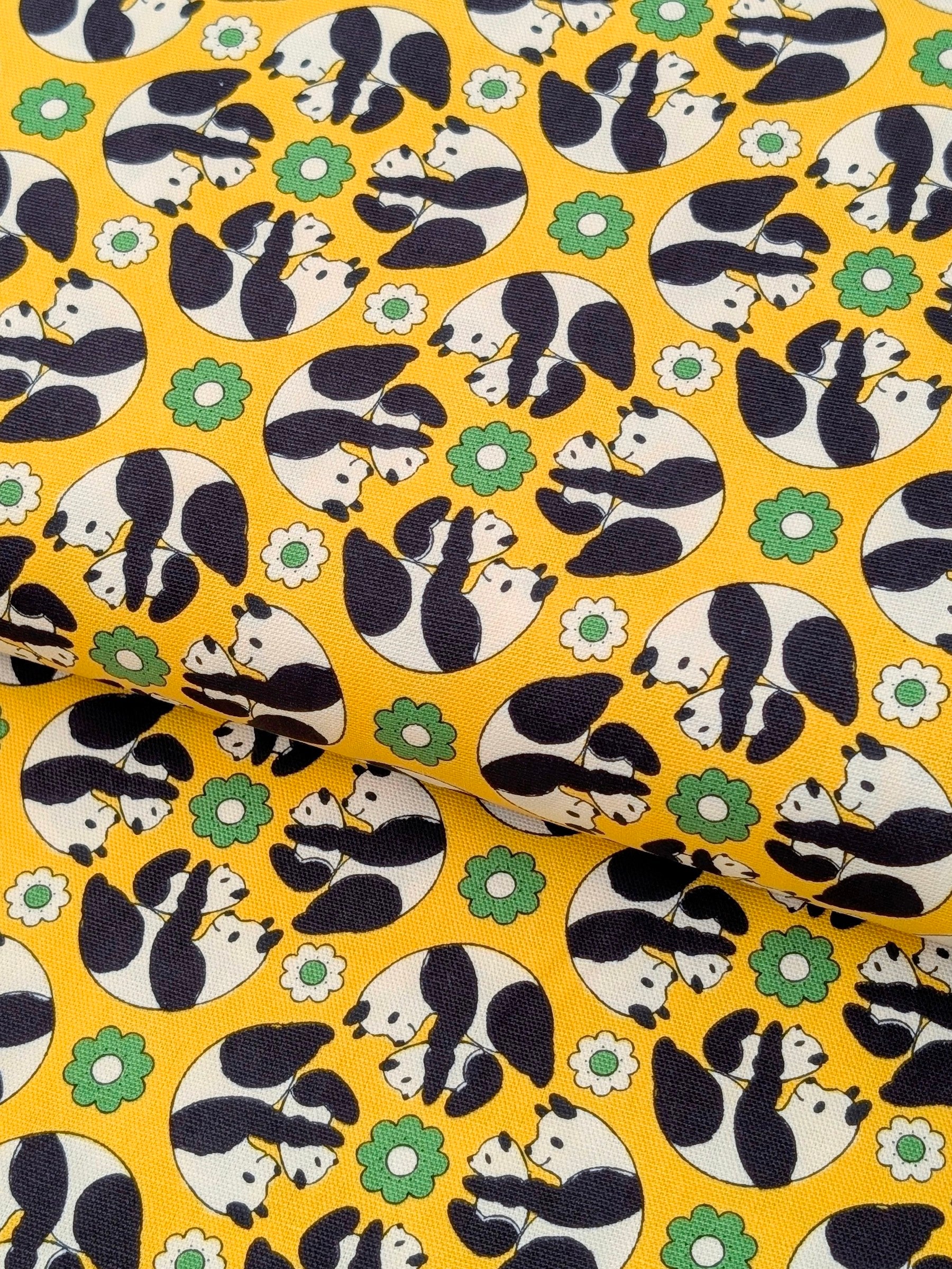 Yuwa - Kaleidoscope Pandas Oxford Cotton Fabric - Yellow