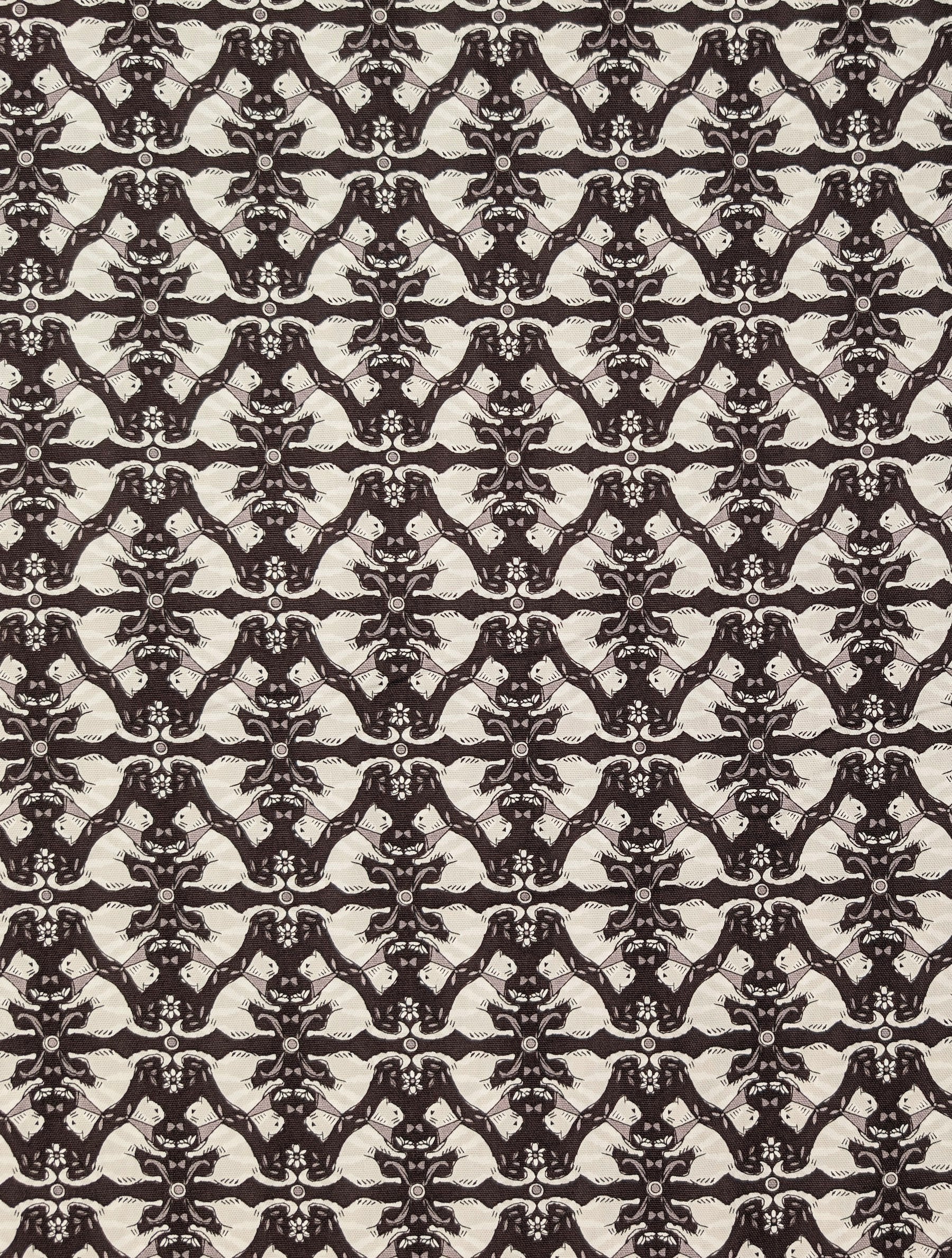 Yuwa - Kaleidoscope Cats Oxford Cotton Fabric - Black