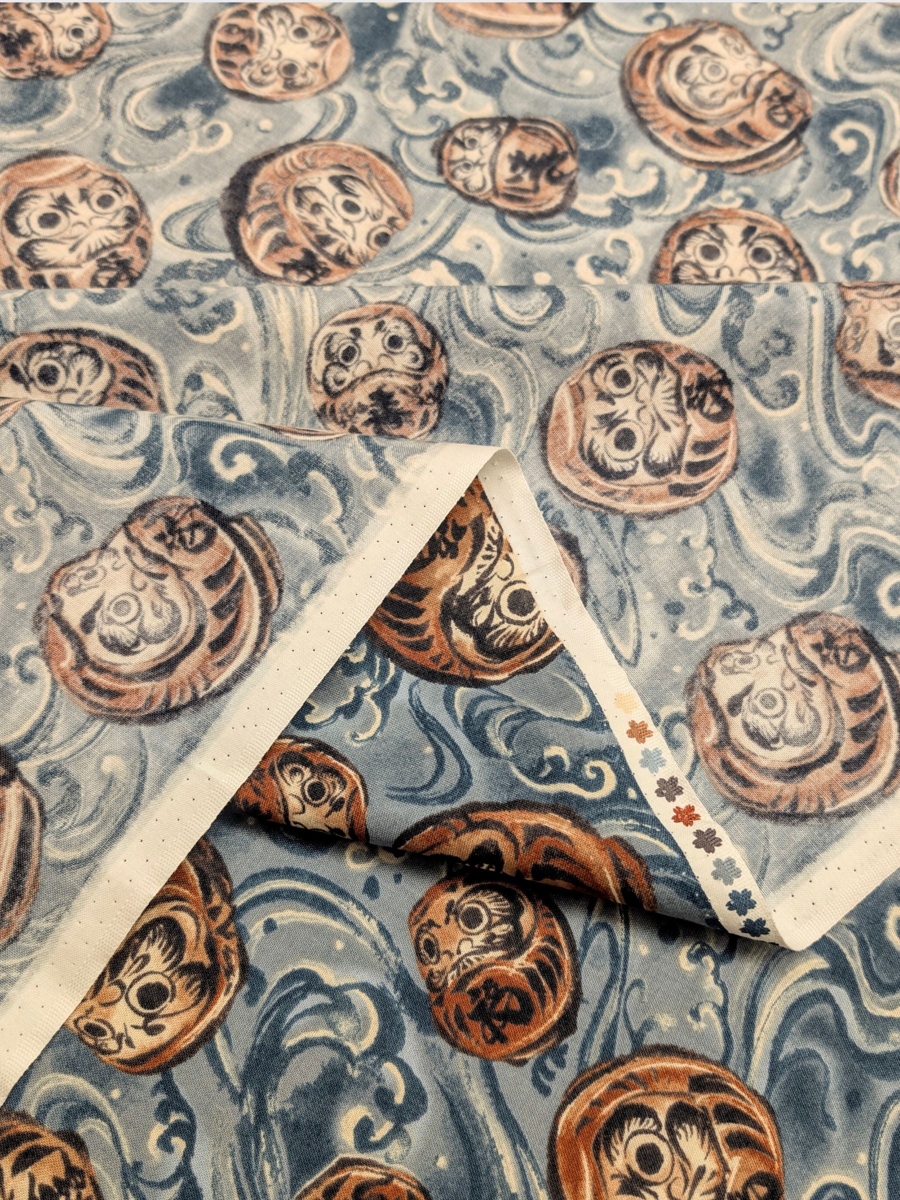 QuiltGate - Brushed Daruma & Waves Cotton Sheeting Fabric - Light Blue