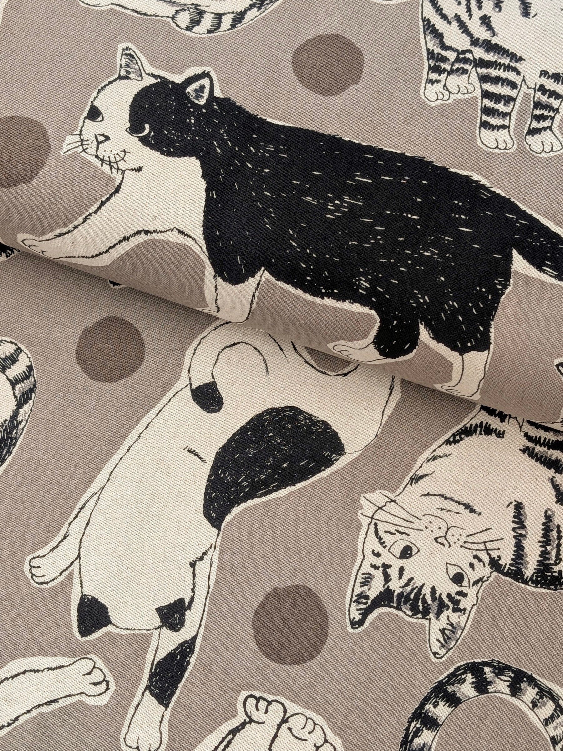 Kobayashi - Large Black & White Cats Cotton Linen Oxford Canvas Fabric - Gray