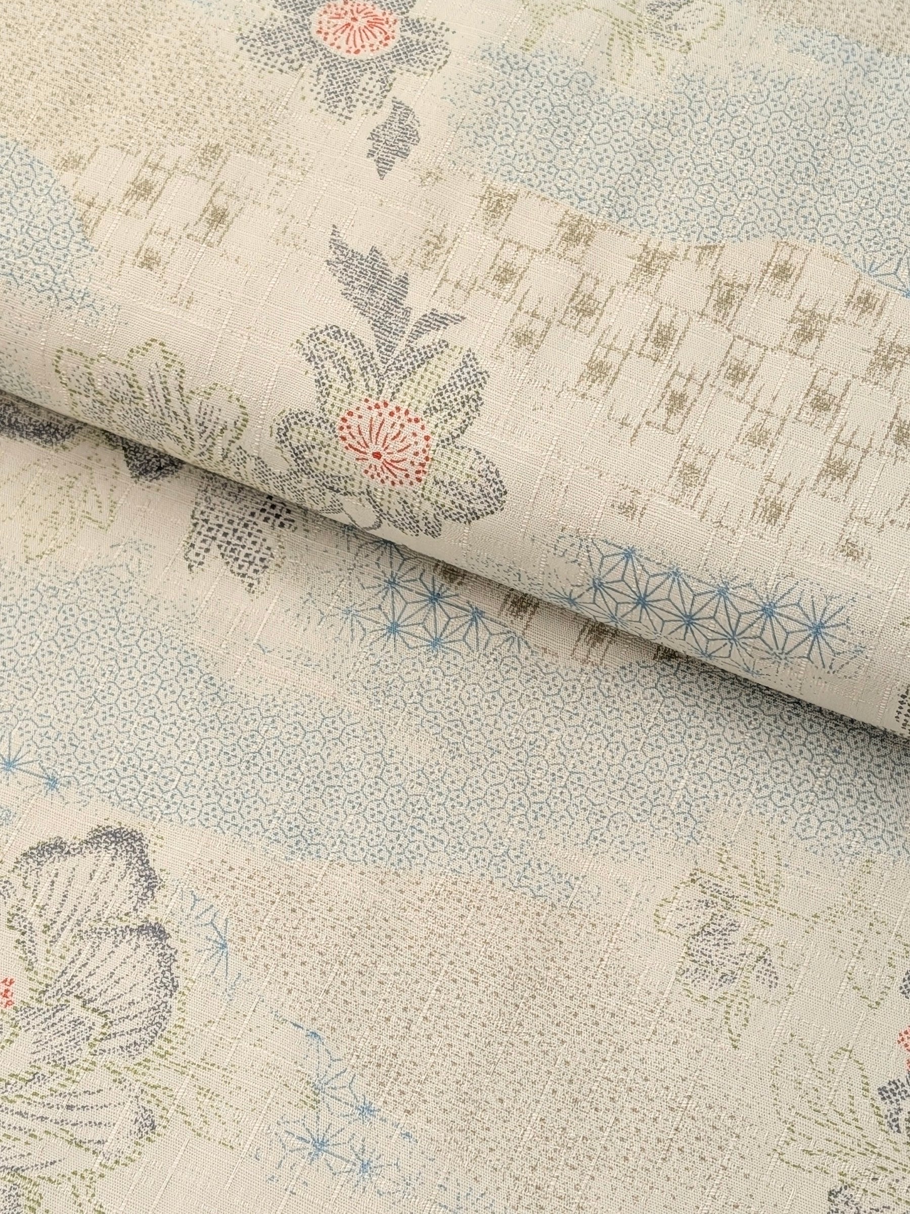 Kobayashi - Wagara Flowers Cotton Dobby Fabric - Beige