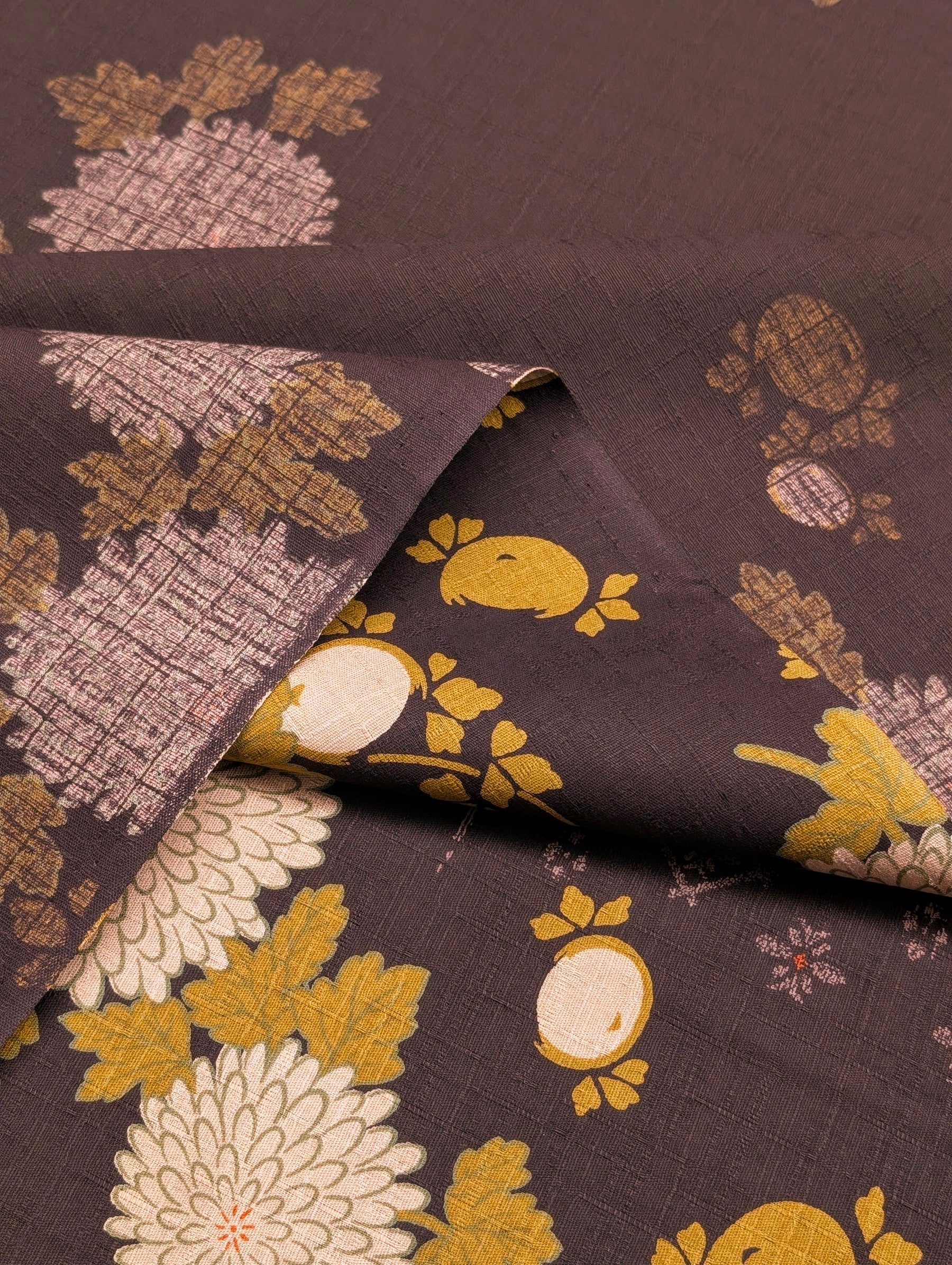 Kobayashi - Chrysanthemums & Patterned Kasumi Cotton Dobby Fabric - Purple