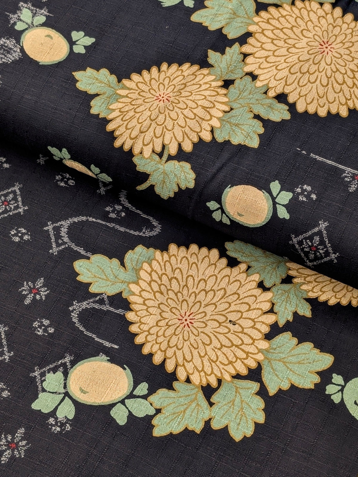 Kobayashi - Chrysanthemums & Patterned Kasumi Cotton Dobby Fabric - Blue