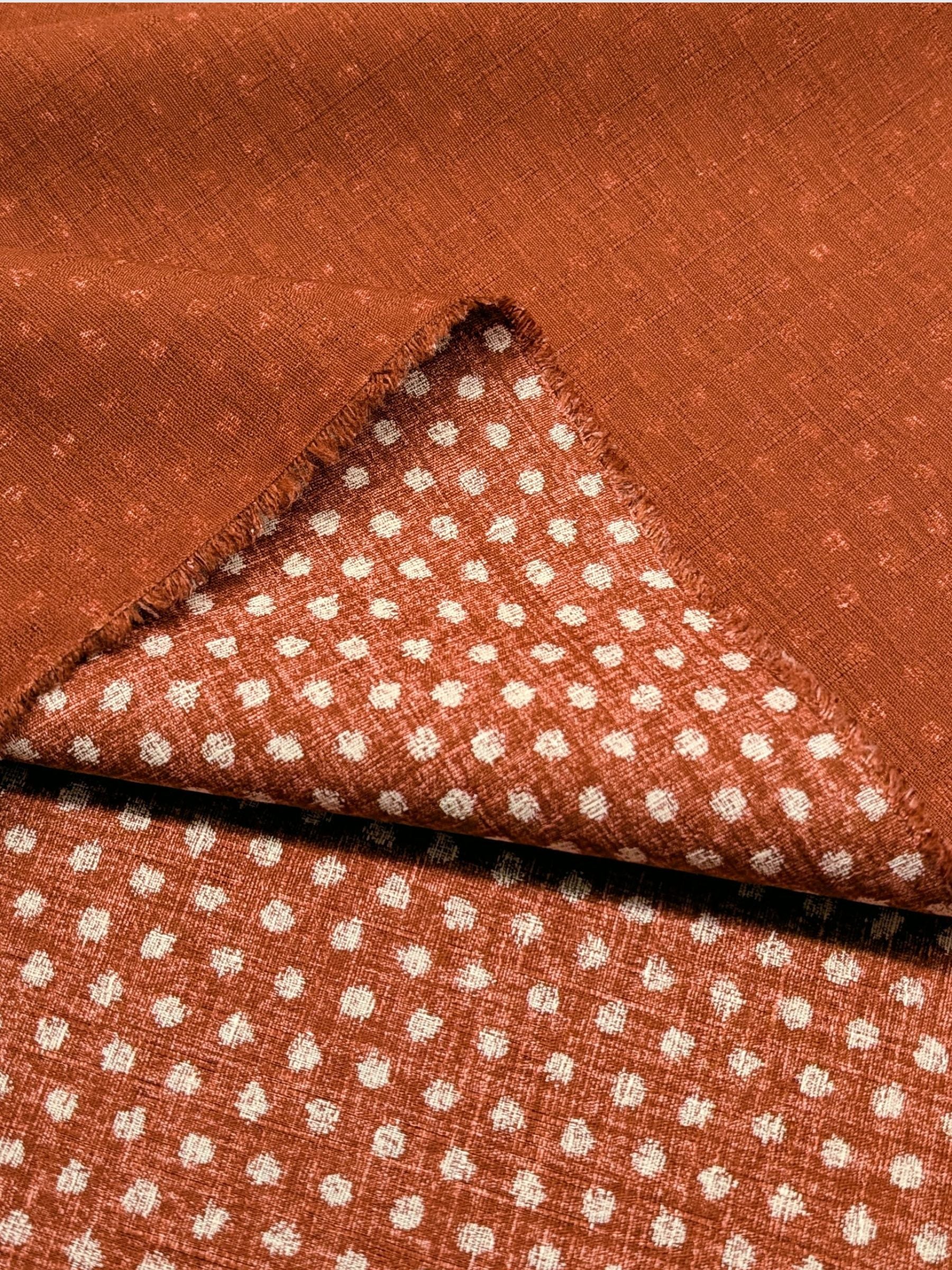 Morikiku - Small Dots Cotton Dobby Fabric - Coral