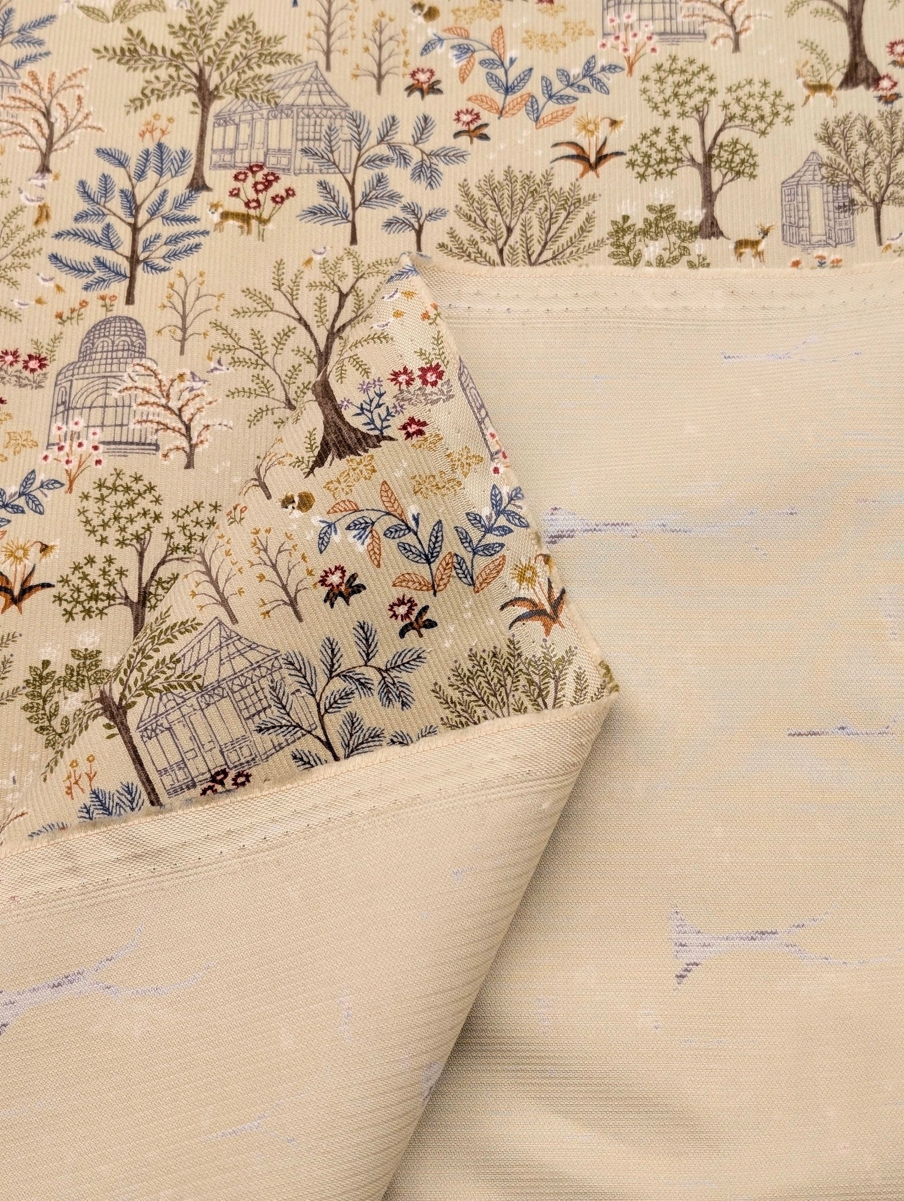 Hokkoh - Botanical Garden Cotton Needlecord Corduroy Fabric - Ivory