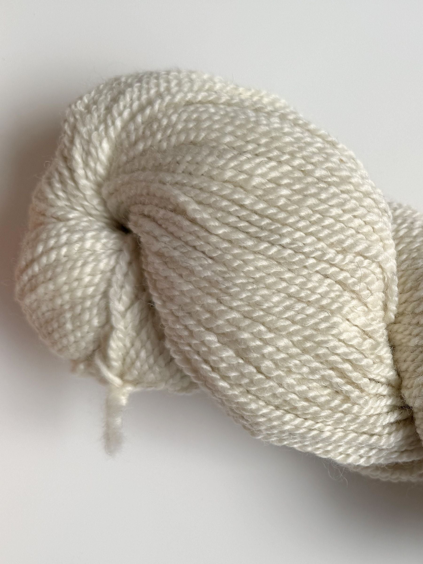 Spoiled Sheep - Wensleydale/Rambouillet Wool Yarn 200yd - Natalie #19 Natural White