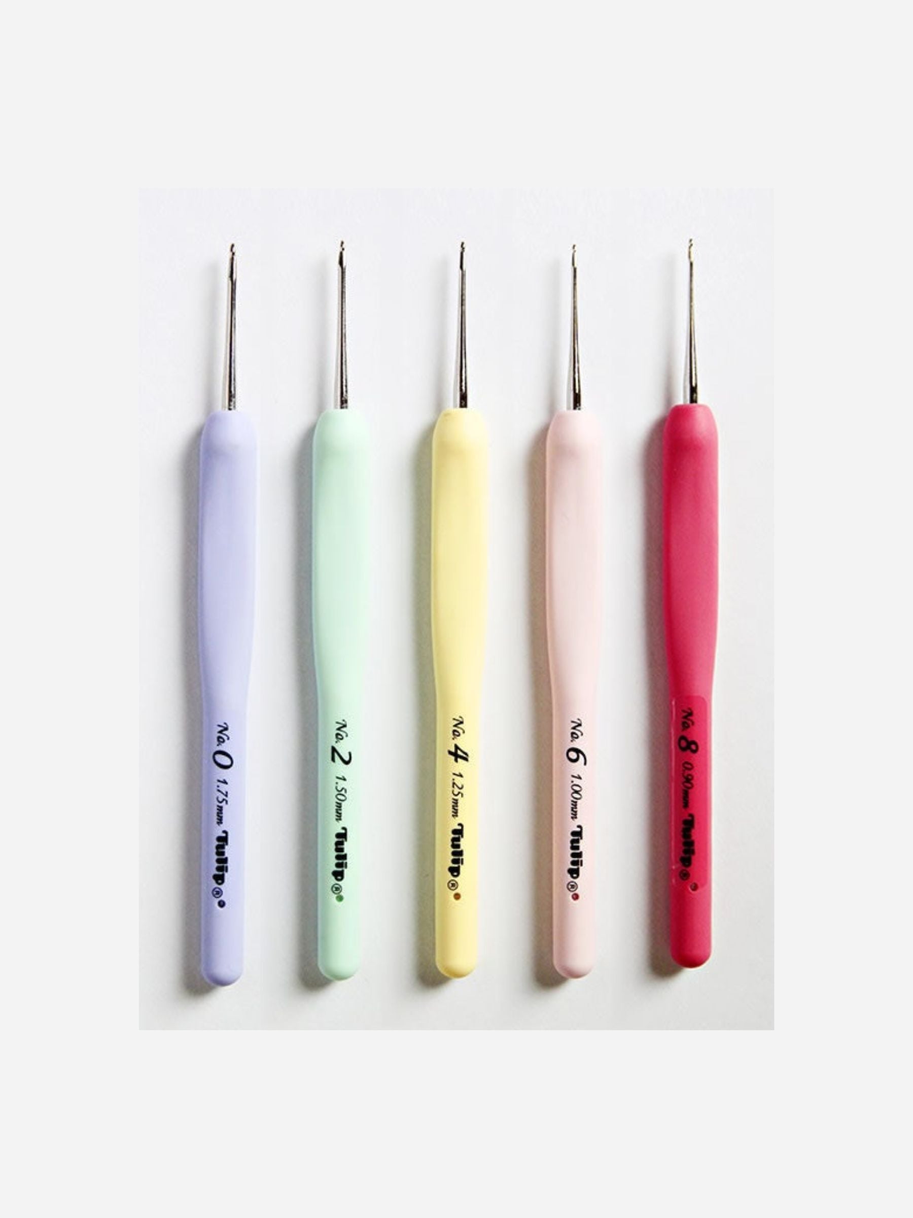 Tulip - "Sucre" Steel Beading Crochet Hook with Cushion Grip Assorted Sizes