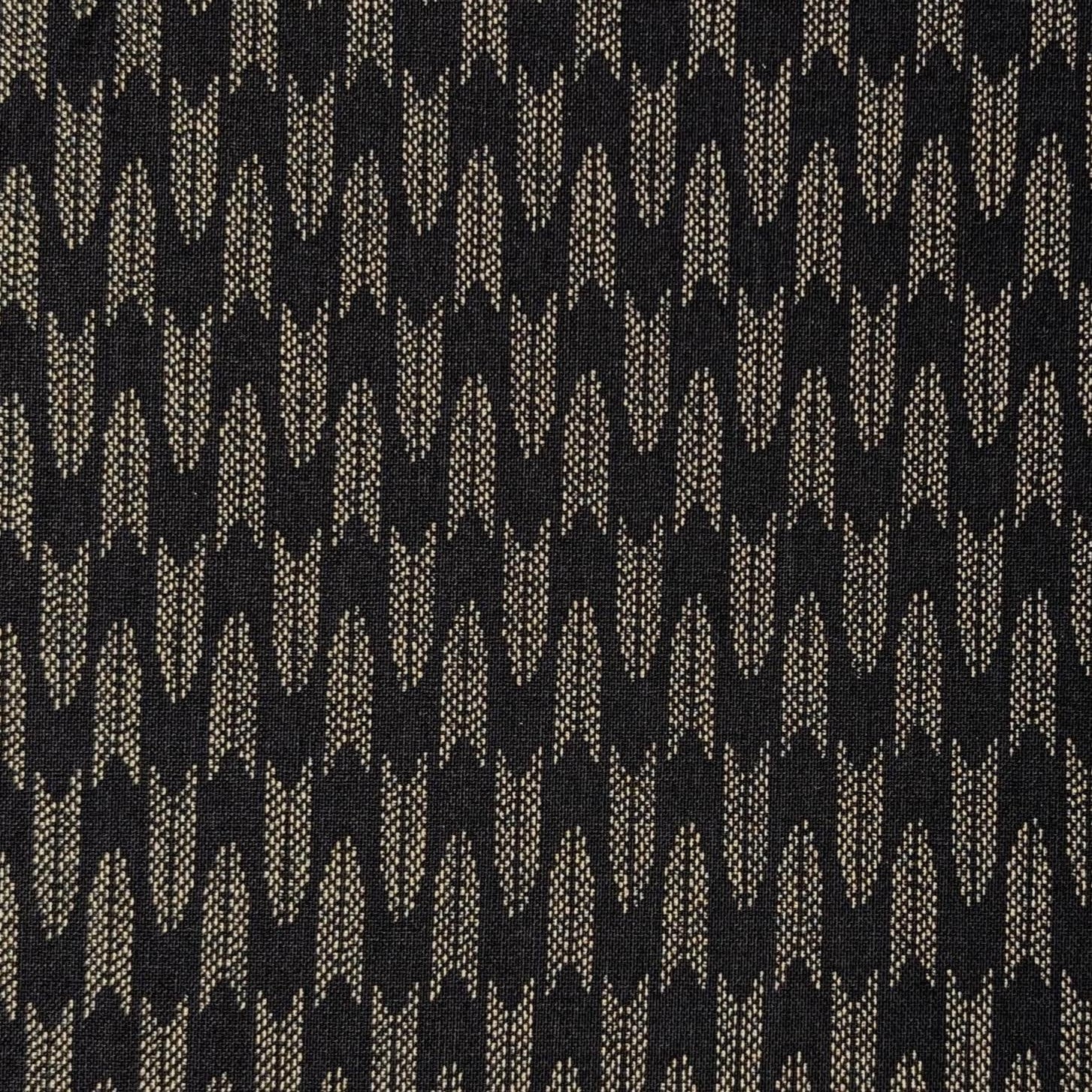 Sevenberry Zigzag Yabane arrows Japanese cotton fabric 88222-6-12 beige & black