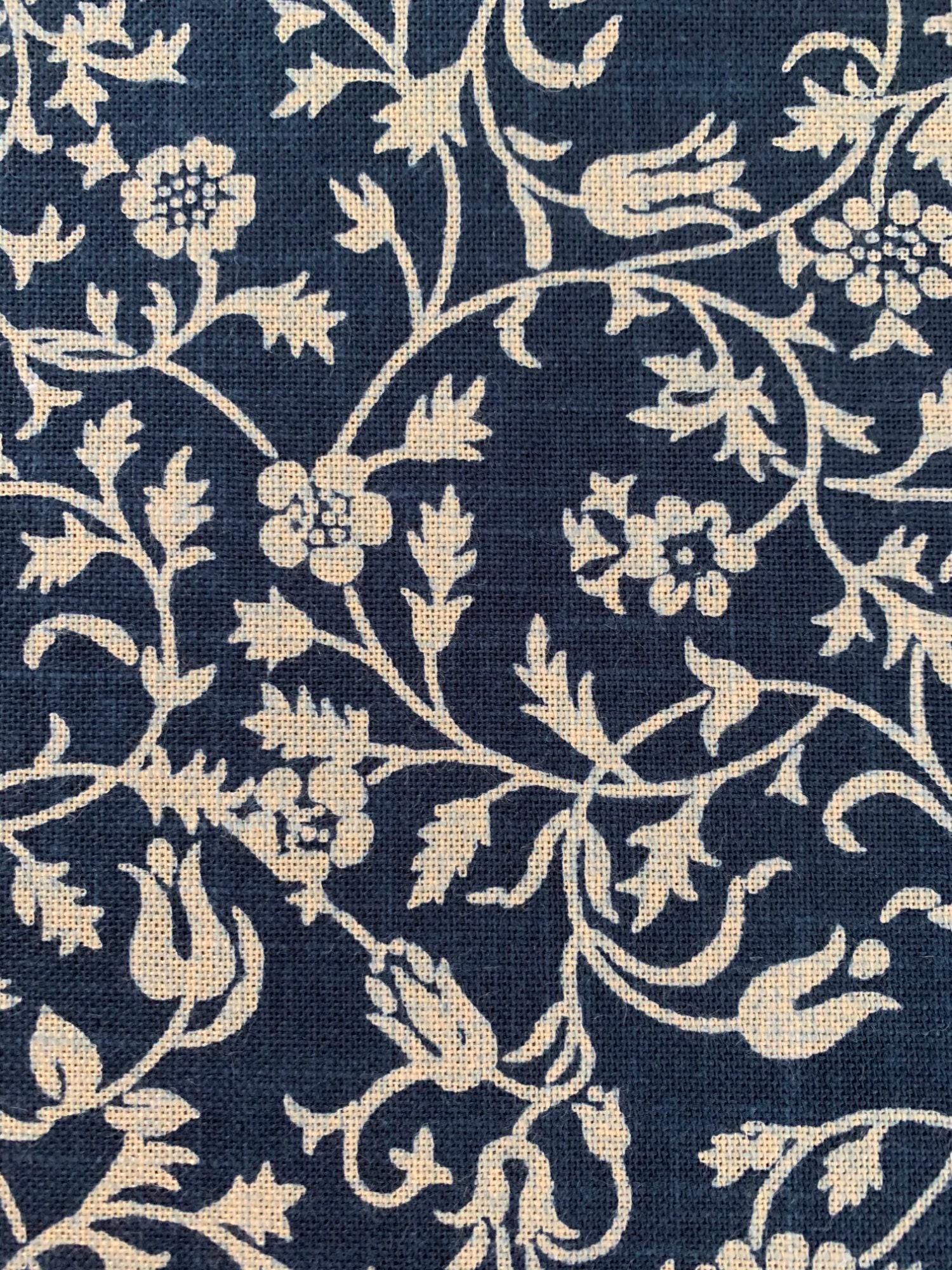 Kurenai - Hand Stenciled Flower Garden Cotton - Blue Beige
